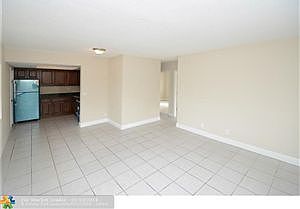 2nd image of 616 SW 14th Ave APT 102
