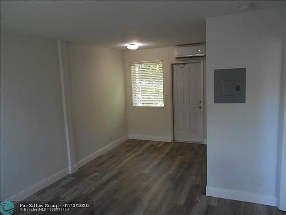 5th image of 1201 NE 5th Ave #4