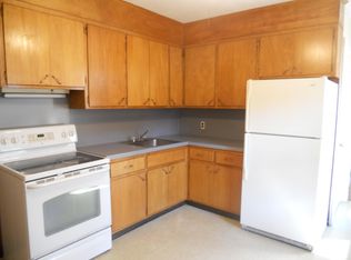 86 Russell St #1, Waltham, MA 02453