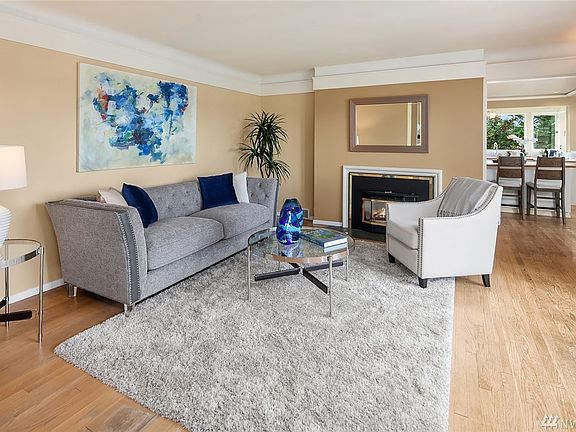 5th image of 4543 Forest Ave SE