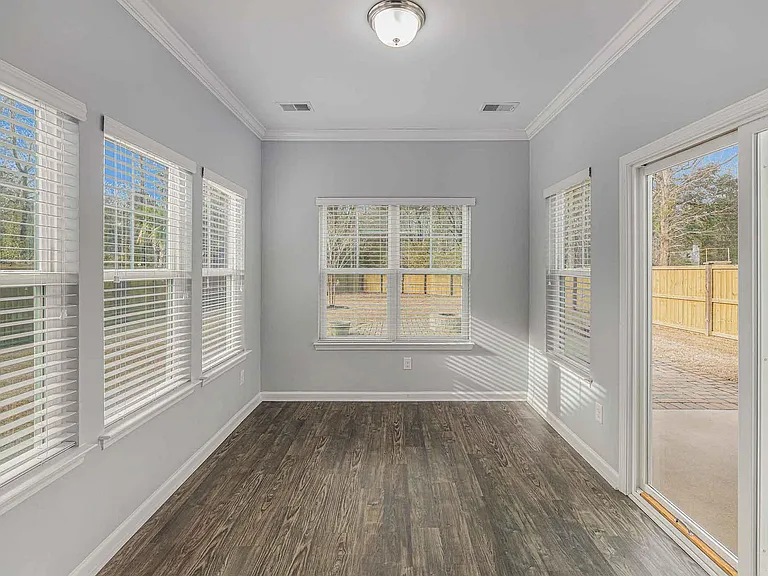 1602 Fishbone Dr — Photo 16