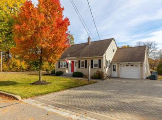 4 Archery Ln, Nashua, NH 03060