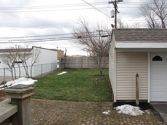 5th image of 1531 Longwood Dr