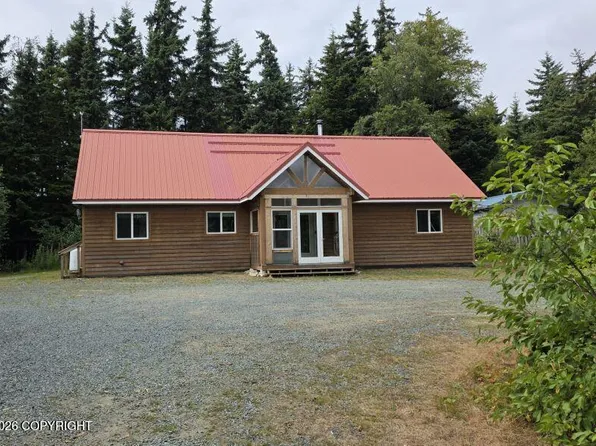 561 Faa Rd, Haines, AK 99827