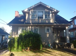 2111 28th Ave W, Seattle, WA 98199