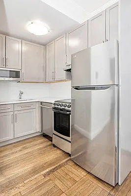 Rented by Douglas Elliman | media 11