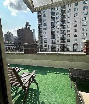 4th image of 1750 1st Ave APT 5A