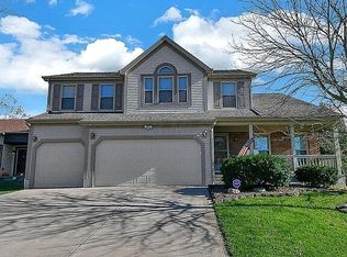 7569 Plainfield Dr, Pickerington, OH 43147