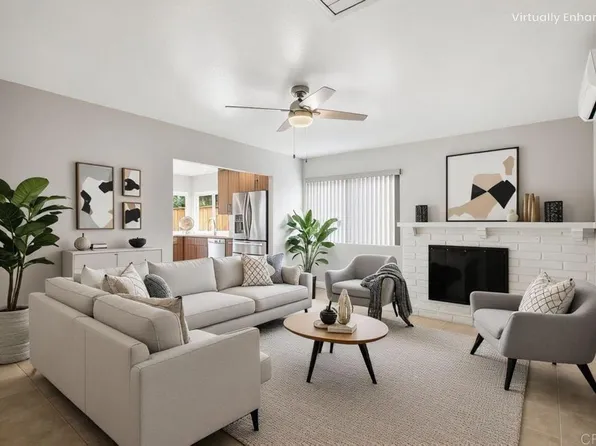 1711 Oak Hill Dr, Escondido, CA 92027