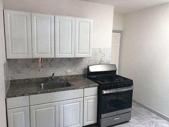 4th image of 21517 Jamaica Ave Floor 2
