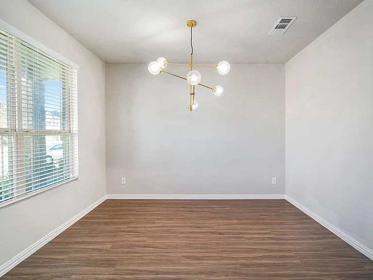 1820 Cinnamon Trl — Photo 5