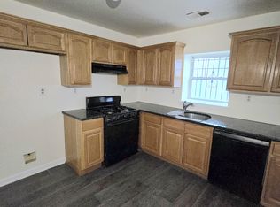 115 Leslie St #C1, Newark, NJ 07112