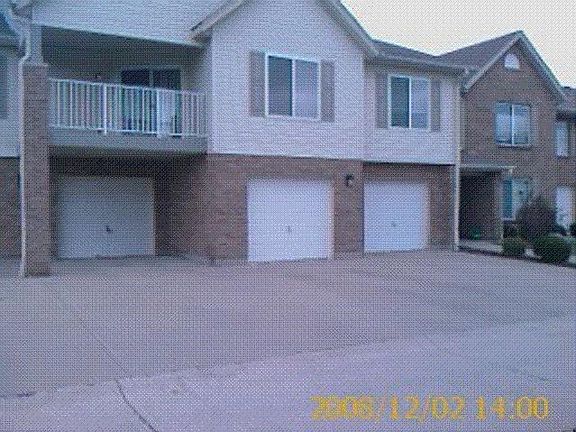 5th image of 3348 Hidden Creek Dr APT 81