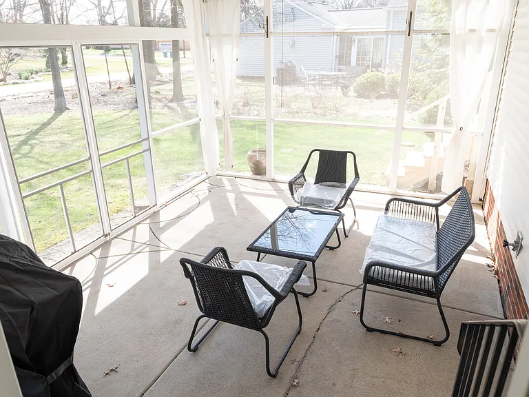389 Lake Park Dr — Photo 28