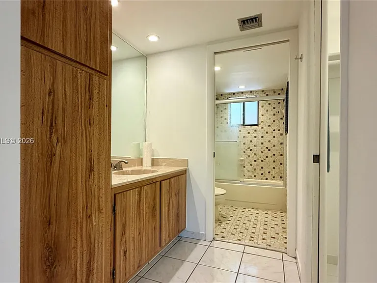 8045 SW 107th Ave #309 — Photo 12