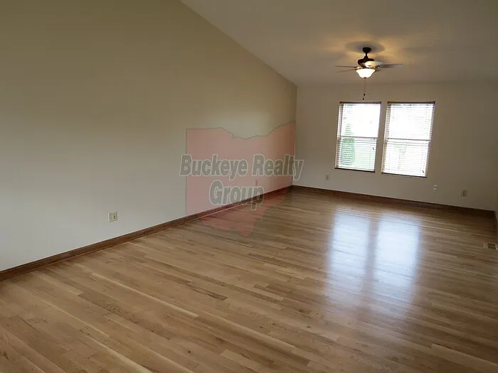 5451 Bentonhurst Ct — Photo 4