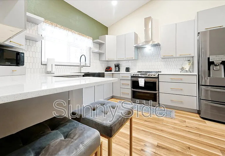 42 Nottingham Way #A — Photo 16