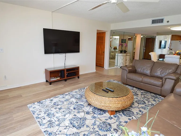 900 Gulf Blvd #907 — Photo 28