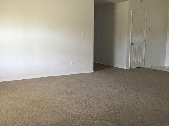 5th image of 2706 Danita Dr
