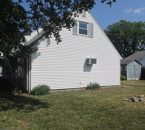 4th image of 5101 Leesport Ave