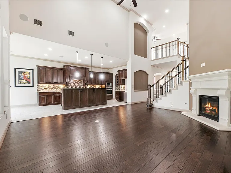 2719 Indigo Manor Ln — Photo 5