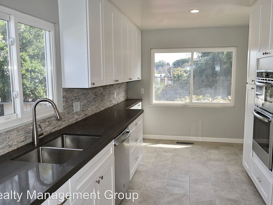 1st image of 803 Tarento Dr