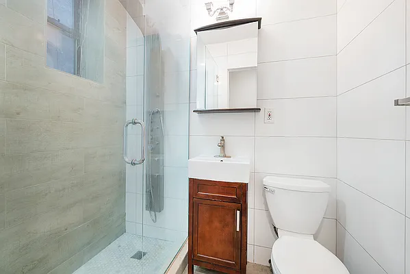 Rented by Compass | media 2
