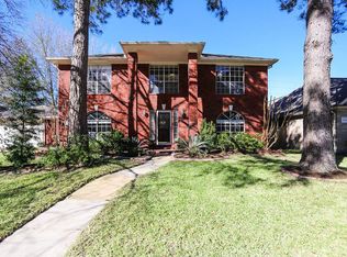 16206 Avenplace Rd, Tomball, TX 77377
