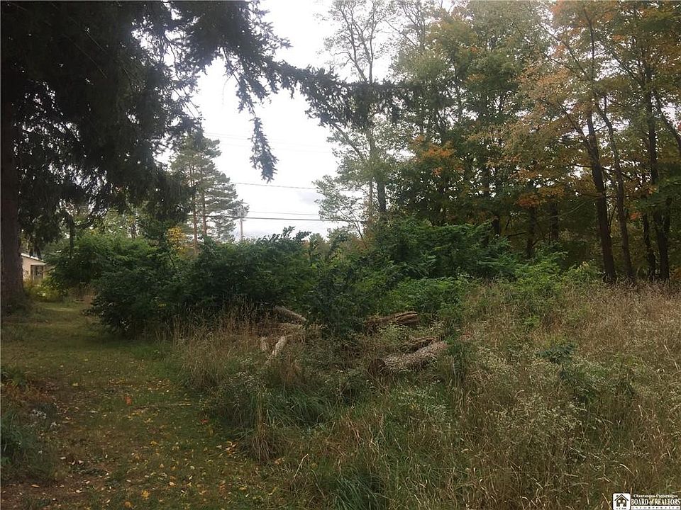 2nd image of W Fairmount Ave