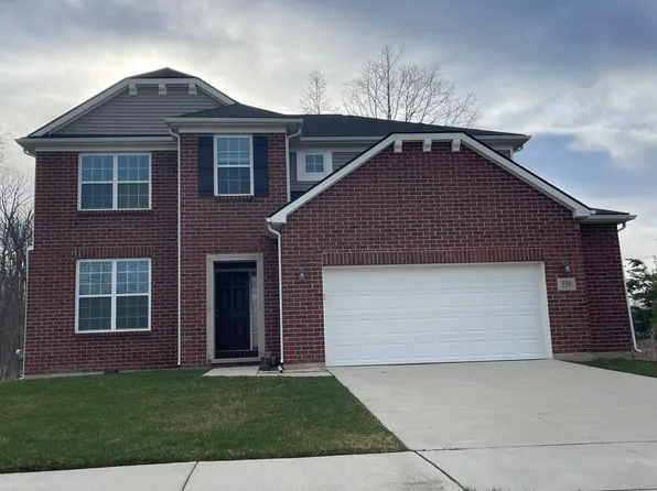 558 Princeton Dr, Canton, MI 48188
