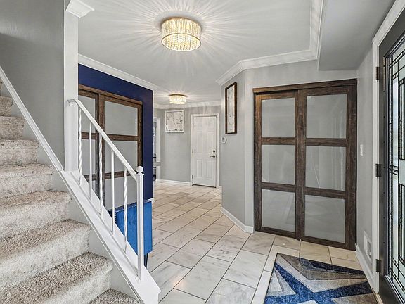 3rd image of 17265 Bonstelle Ave