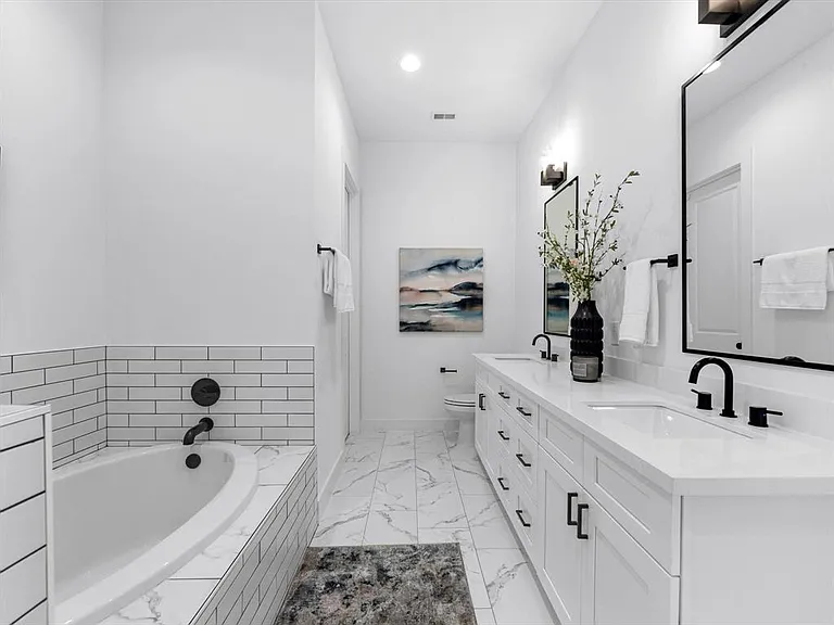 5904 Val Verde St — Photo 14