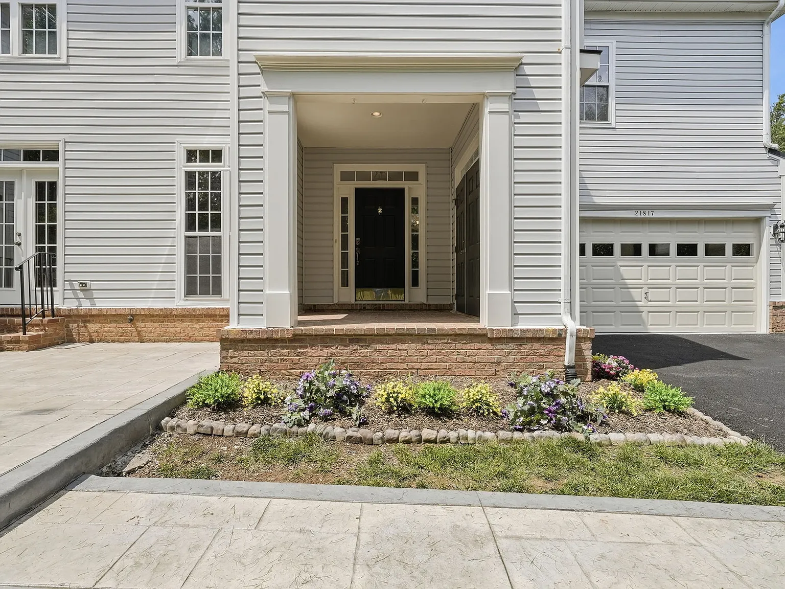 4 bed, 3.5 bath, 3474 sqft, $4,395 — Photo 3