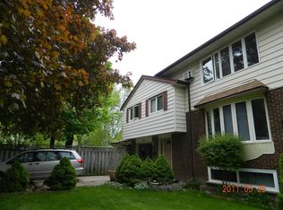 134 Greenbrier Dr, Waterloo, ON N2L4B5