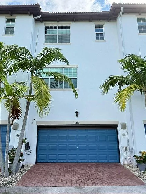 2863 SW 120th Ter #1