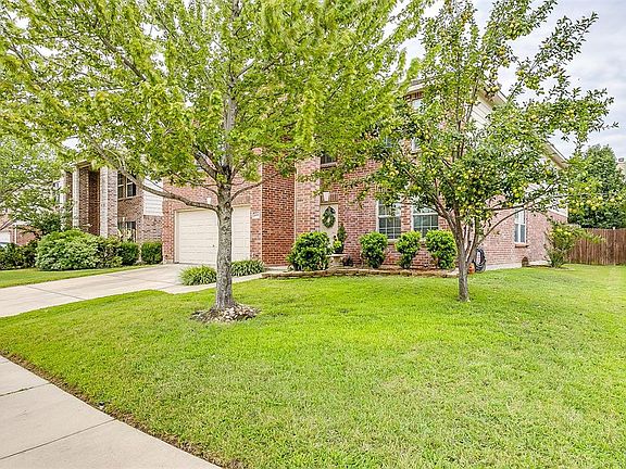 2nd image of 4508 Willow Rock Ln