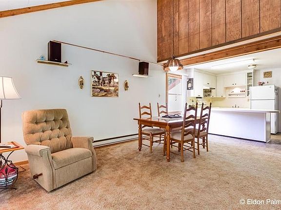 3rd image of 4964 S Juniper Ave