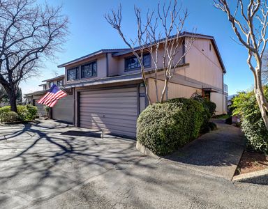 1959 Bechelli Ln, Redding, CA, 96002