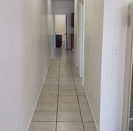5th image of 746 Maine Ave #746