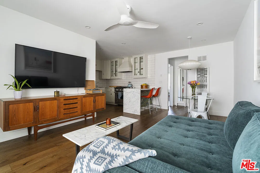 1 bed, 1.0 bath, 550 sqft, $2,800 — Photo 1