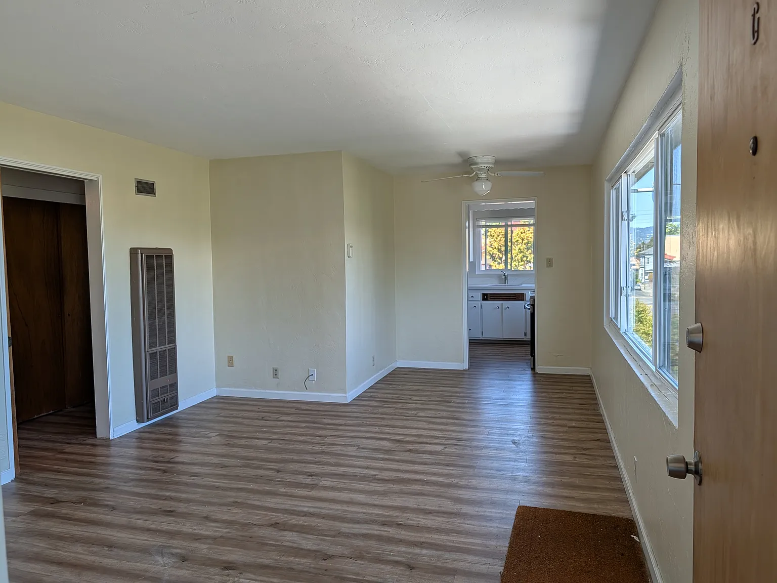 1 bed, 600 sqft, $1,750 — Photo 2