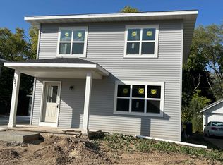 1321 W Shirland Ave, Beloit, WI 53511