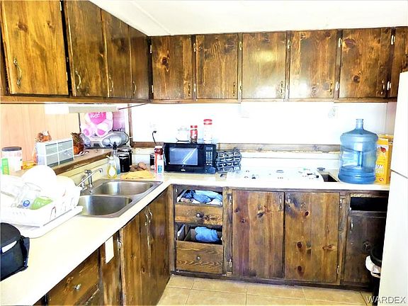 4th image of 15225 N Holly Dr