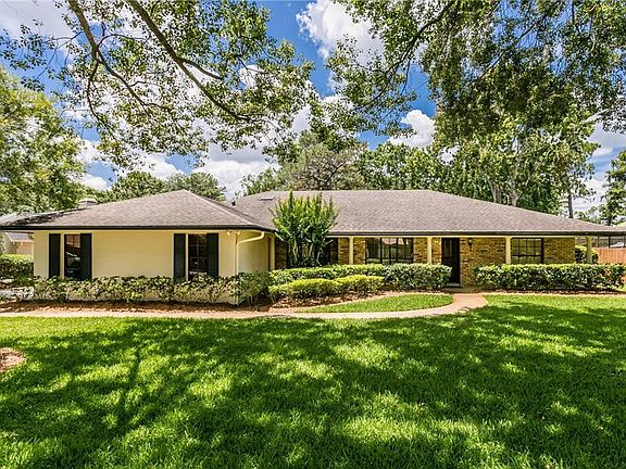 2nd image of 421 Twisting Pine Cir