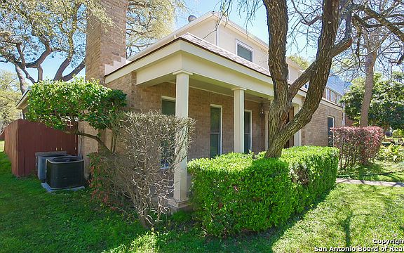 3rd image of 623 Chauncey Dr #62