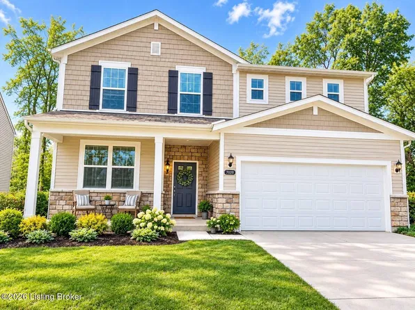7020 Hollow Oaks Dr, Louisville, KY 40291