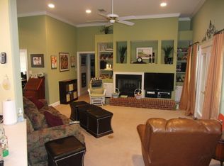 123 Saint Andrews, Hattiesburg, MS 39401