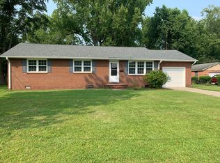 1110 Hendricks Ave, Jacksonville, NC 28540