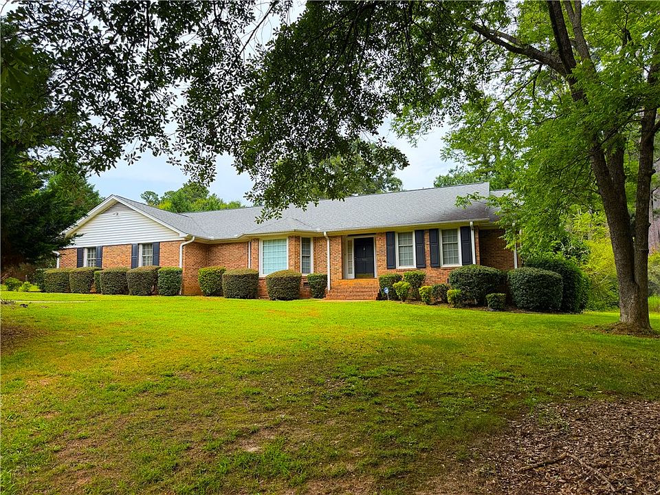 1st image of 111 Cameron Way