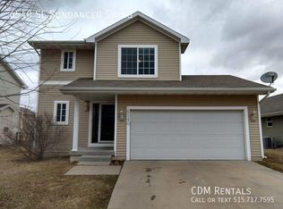 6540 SE Sundancer Swing, Pleasant Hill, IA 50327